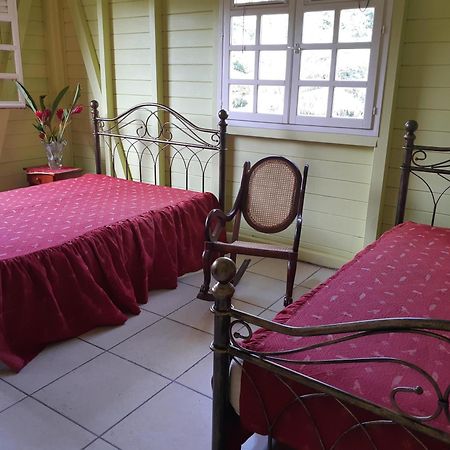 Villa magnifique à Terre de Bas, LES SAINTES Esterno foto